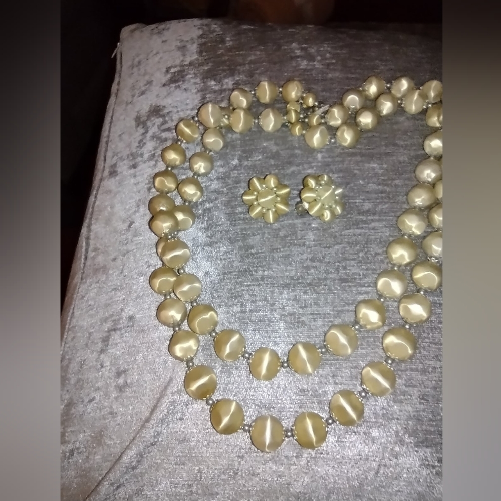 Vintage Japan 2-Strand Faux Silk Celluloid Bead Necklace with Earrings.